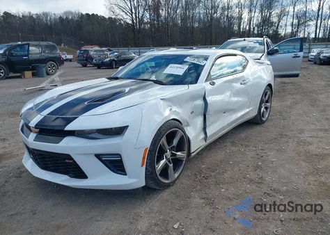 2017 Chevrolet Camaro 1Ss z USA, uszkodzony, nr VIN 1G1FE1R77H0102966
